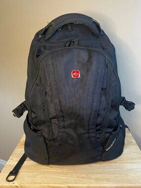 SwissGear ScanSmart TSA Laptop Backpack Black 16" Travel Carry-On Bag